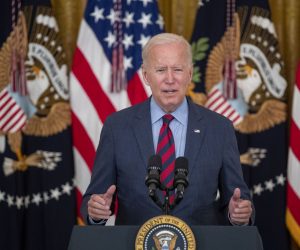 epa09392676 US President Joe Biden delivers remarks on the efforts to get more Americans vaccinated and the spread of the Delta variant in East Room of the White House in Washington, DC, USA, 03 August 2021.  EPA/SHAWN THEW