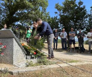 Uzdolje, 06.08.2021. - U organizaciji Općine Biskupija i Srpskog narodnog vijeća održala se komemoracija ubijenim srpskim civilima Uzdolja.
foto HINA/ SNV/ ml