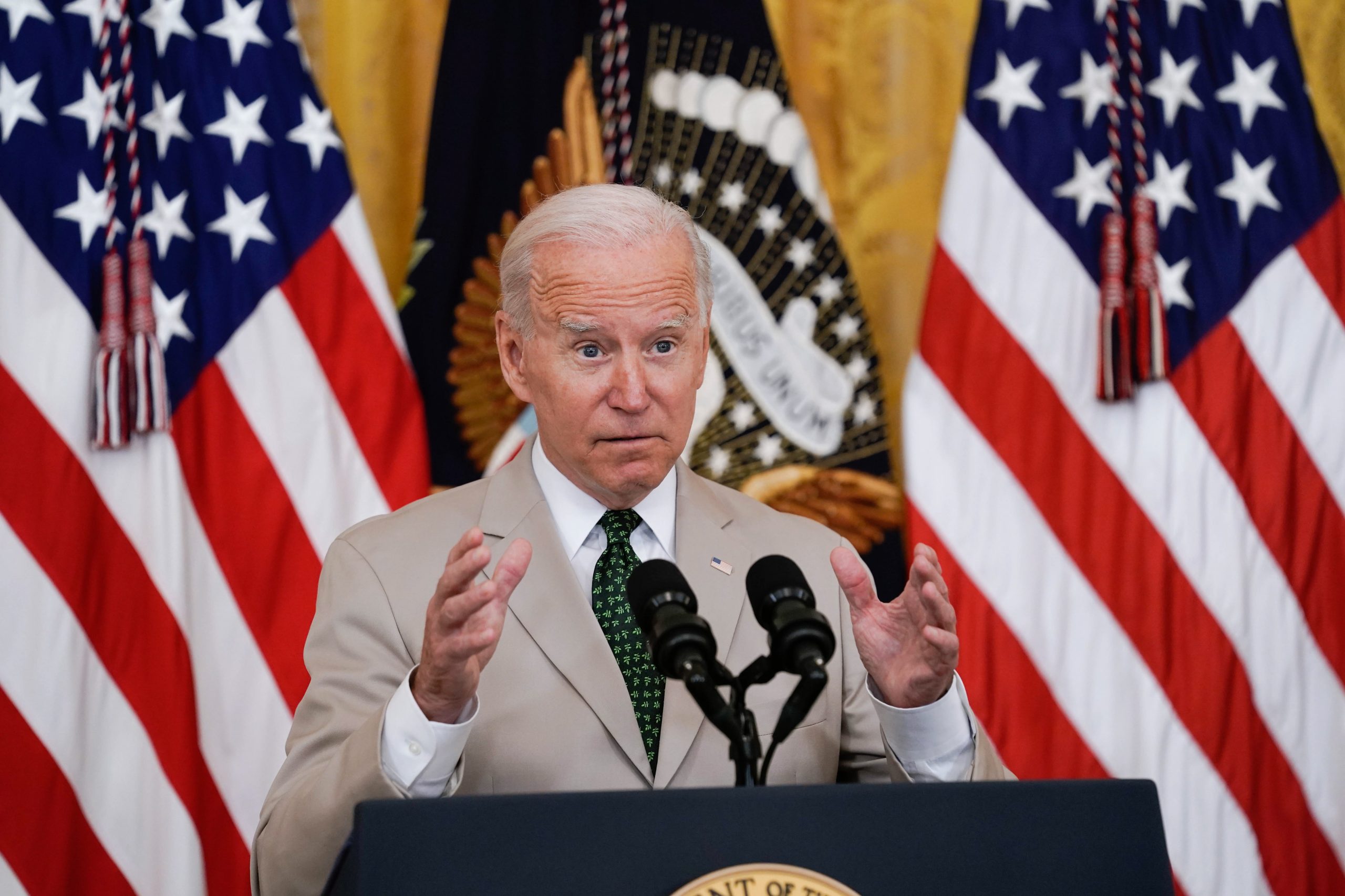 epa09401767 US President Joe Biden delivers remarks on the July jobs report in the East Room at the White House in Washington, DC, USA, 06 August 2021.  EPA/YURI GRIPAS / POOL
