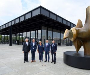 epa09423023 (L-R) Director-general of the Staatliche Museen zu Berlin Michael Eissenhauer, museum director Joachim Jaeger, German Federal Government Commissioner for Culture and the Media Monika Gruetters, Governing Mayor of Berlin Michael Mueller, and Hermann Parzinger, President der Stiftung Preussischer Kulturbesitz (Prussian Cultural Heritage Foundation), attend the ceremony marking the reopening of the modern art forum Neue Nationalgalerie in Berlin, Germany, 21 August 2021. A team led by British architect David Chipperfield has renovated and repaired the building, which was originally built according to plans by German avant-garde architect Ludwig Mies van der Rohe and opened in 1968.  EPA/Soeren Stache / POOL