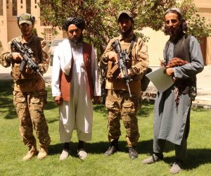 epa09427794 Talibans Special Forces Al-Fateh commander Mohtasim Billah (2 L) poses for a photograph in Kabul, Afghanistan, 24 August 2021. Mohtasim Billah said that those Afghan government workers who left their job should resume their duties without any fear and Islamic Emarate will continue to pay their salaries. Taliban spokesperson Zabiullah Mujahid said in a press conference on 24 August, that evacuation must be completed by August 31 and they will not allow Afghans to go to the airport afterwards.  EPA/AKHTER GULFAM