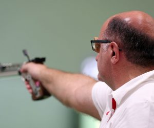 Tokio, 31.08.2021 - Hrvatski strijelac Damir Bonjak tijekom natjecanja u streljatvu, zracni pitolj 10 metara, kategorija P1, na Paraolimpijskim igrama Tokio 2020.
foto HINA/ Damir SENCAR/ ds