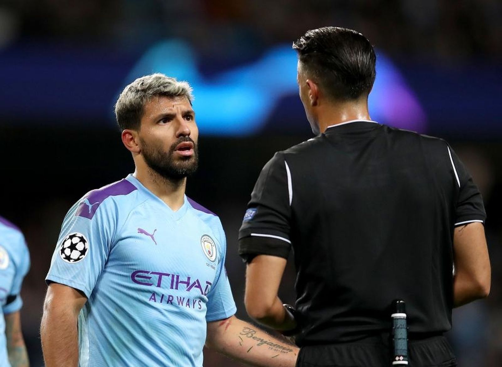 01.10.2019., stadion Etihad, Manchester, Engleska - UEFA Lige prvaka, skupina C, 2. kolo, Manchester City - GNK Dinamo. Sergio Aguero, sudac Serdar Gozubuyuk
Photo: Igor Kralj/PIXSELL