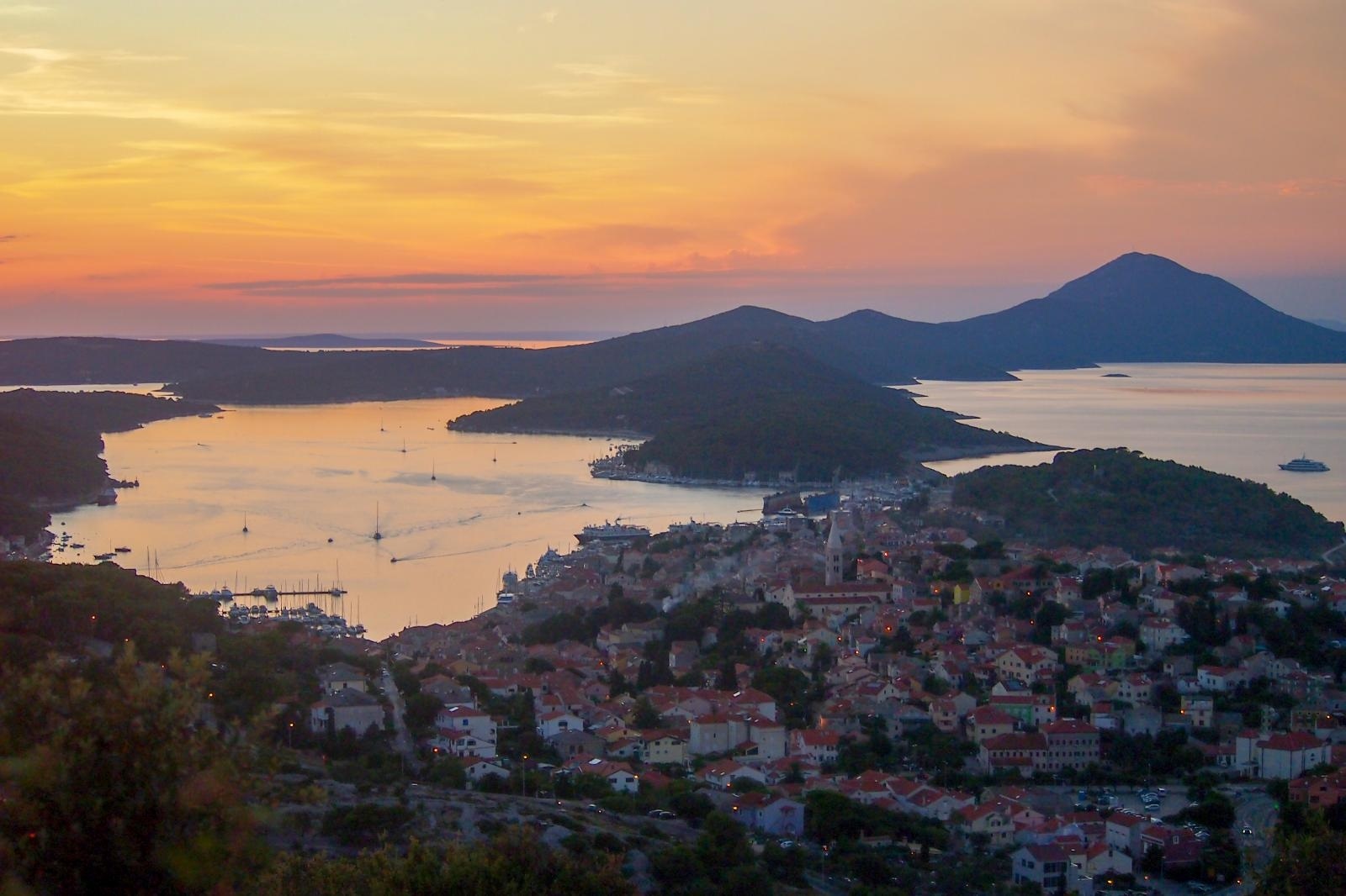 06.08.2020., Mali Losinj - Zalazak sunca iznad Malog Losinja.
Photo: Borna Filic/PIXSELL