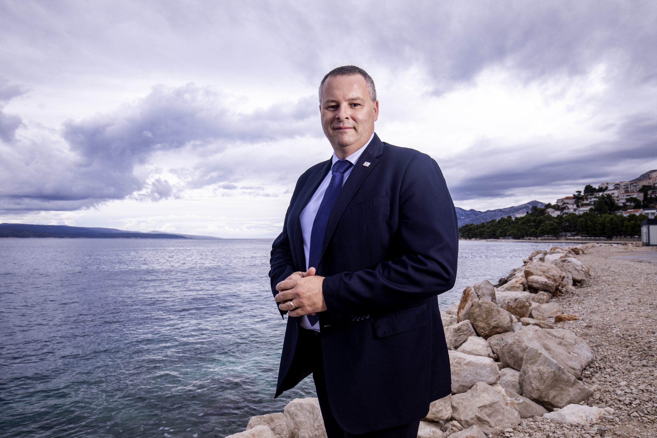 12.10.2020., Baska Voda - Dodijeljene su nagrade pobjednicima Turisticke patrole Vecernjeg lista.
direktor HTZ Kristijan Stanicic
Photo: Miroslav Lelas/PIXSELL