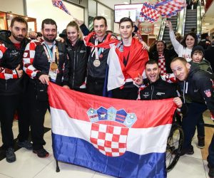 20.03.2018., Zagreb - Konferencija za medije povodom povratka reprezentacije s XII. Zimskih paraolimpijskih igara u Pjongcangu. Damir Mizdrak, Dino Sokolovic, Eva Goluza, Bruno Bosnjak, Lovro Dokic, Josip Zima, Antun Bosnjakovic.
Photo: Igor Soban/PIXSELL