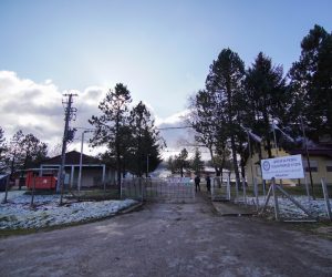 21.11.2020., Banja Luka, Bosna i Hercegovina - U organizaciji Saveza logorasa u BiH, Regionalnog saveza logorasa regije Banja Luka, Saveza udruzenja logorasa Unsko-Sanskog kantona obiljezeno je 28 godina od pocetka raspustanja Logora Manjaca. Photo: Dejan Rakita/PIXSELL