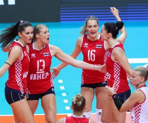 25.08.2021., SC Visnjik, Dvorana Kresimir Cosic, Zadar - Europsko odbojkasko prvenstvo 2021 za zene - CEV EuroVolley Women 2021, skupina C, Hrvatska - Italija. Bozana Butigan, Samanta Fabris, Laura Milos, Klara Peric
Photo: Luka Stanzl/PIXSELL