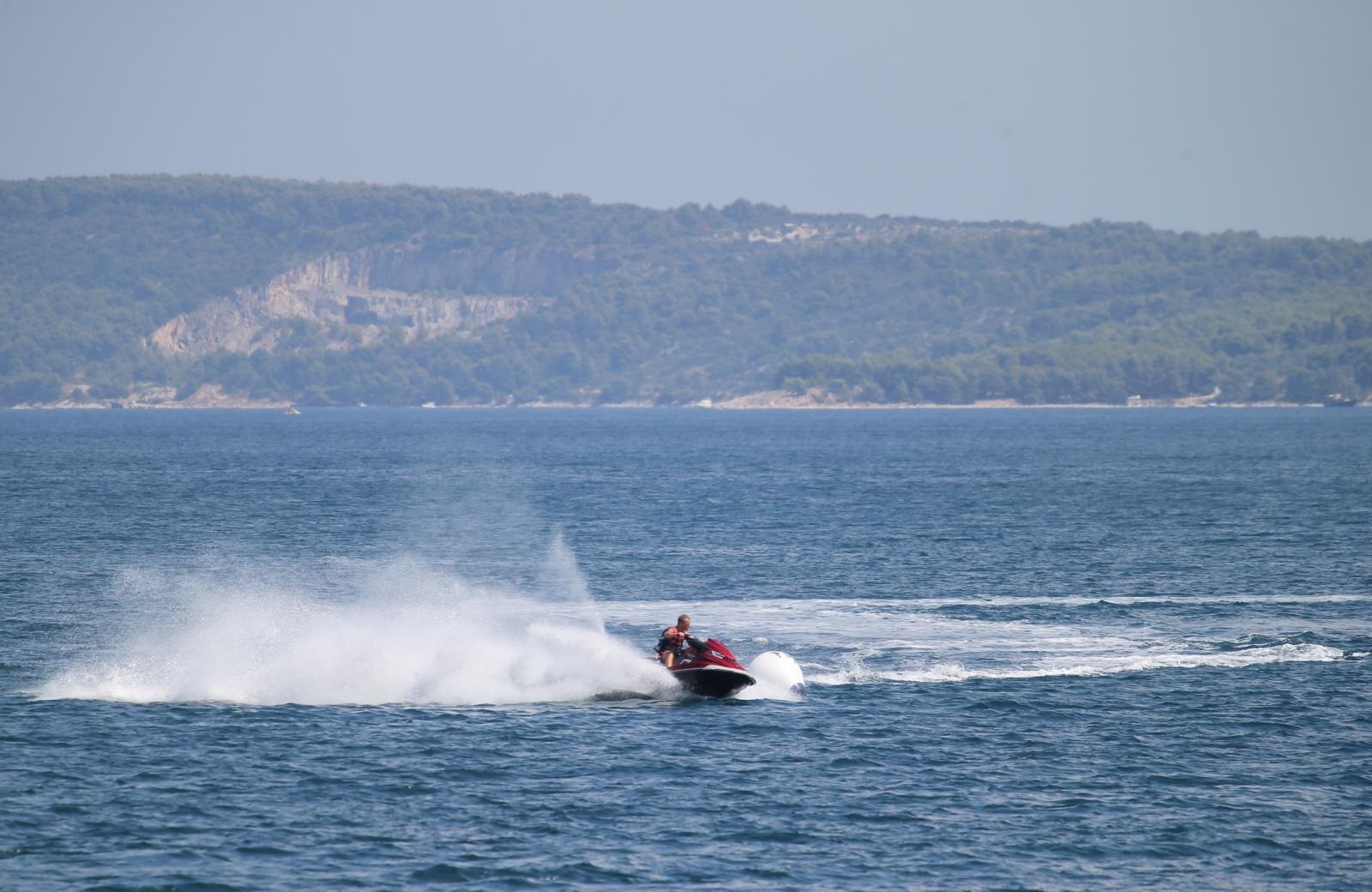 27.07.2015., Split - Mladic uziva u voznji jet-skijem. 
Photo:Ivo Cagalj/PIXSELL