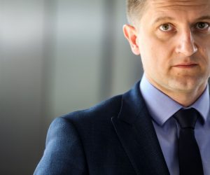 31.03.2021., Zagreb - Potpredsjednik Vlade i ministar financija Zdravko Maric dao je izjavu uoci sjednice Uzeg kabineta Vlade RH u Nacionalnoj i sveucilisnoj knjiznici. Photo: Marin Tironi/PIXSELL