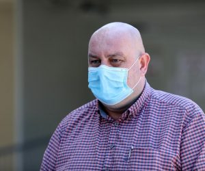 18.05.2021., Rijeka - Konferencija za medije Dobrice Roncevica epidemiologa Nastavnog zavoda za javno zdravstvo Primorsko goranske zupanije, jer je PGZ danas zupanija sa najmanje novozarazenih osoba COVID-om 19. 
 Photo: Goran Kovacic/PIXSELL