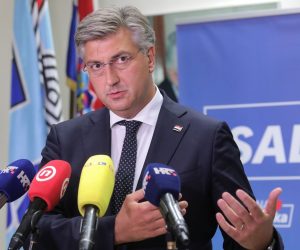 24.08.2021., Zagreb -U sredisnjici HDZ-a odrzana je zajednicka sjednica Predsjednistva i Nacionalnog vijeca HDZ-a putem video linka, nakon koje je izjavu za medije dao premijer Andrej Plenkovic. 
Photo: Tomislav Miletic/PIXSEL