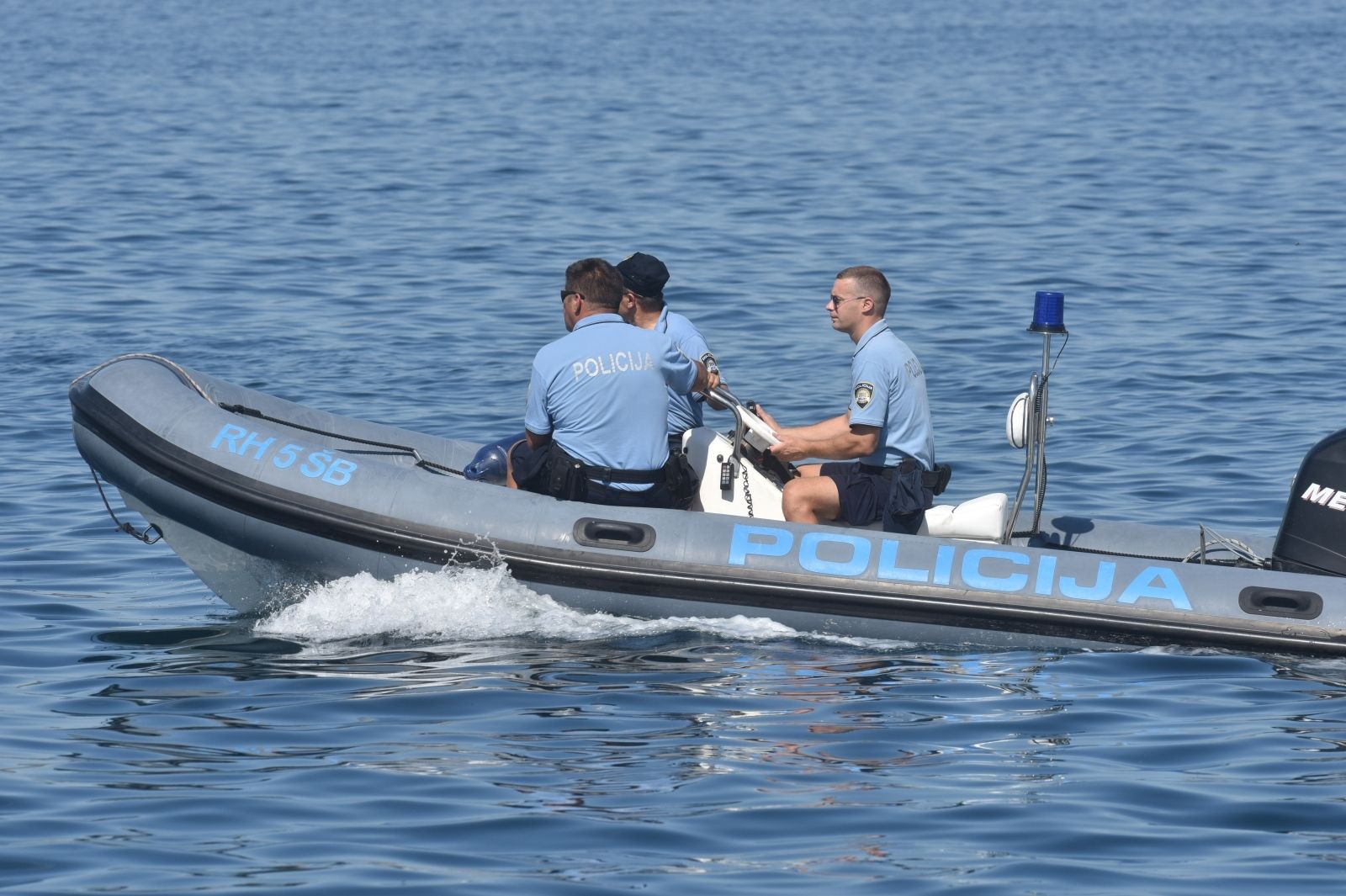 28.08.2020., Sibenik - Brod pomorske policije u kanalu sv. Ante u Sibeniku.
Photo: Hrvoje Jelavic/PIXSELL