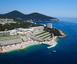 Zagreb, 2. studenog 2016. - Dva hotela iz sastava turistièke kompanije Valamar Riviera, Dubrovnik President iz Dubrovnika i Isabella Island Resorts iz Poreèa, dobili su prestine svjetske nagrade World Luxury Hotel Awards 2016, èime su se svrstali meðu najbolje luksuzne hotele u svijetu, izvijestili su u srijedu iz Valamara. Na fotografiji hotel Dubrovnik President. Turizam
foto HINA / 404.agency / Valamar Hotels & Resorts / mm