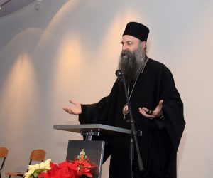 Zagreb, 25.8.2021.- Patrijarh Srpske pravoslavne crkve (SPC) Porfirije osobnom æe donacijom u novoj akademskoj godini putem fonda "Vladimir Matijeviæ" Srpskog drutva Privrednik kolovati desetoro odliènih studenata iz razlièitih krajeva Hrvatske, priopæeno je u srijedu iz tog drutva. 
foto HINA/ Privrednik/ ua