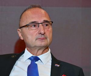 Bleb, 02.09.2021. - Nastavljen Bledski strateški forum, na kojem je sudjelovao ministar vanjskih poslova Gordan Grlić Radman.
foto HINA/ STA/ Tamino Petelinsek/ ml