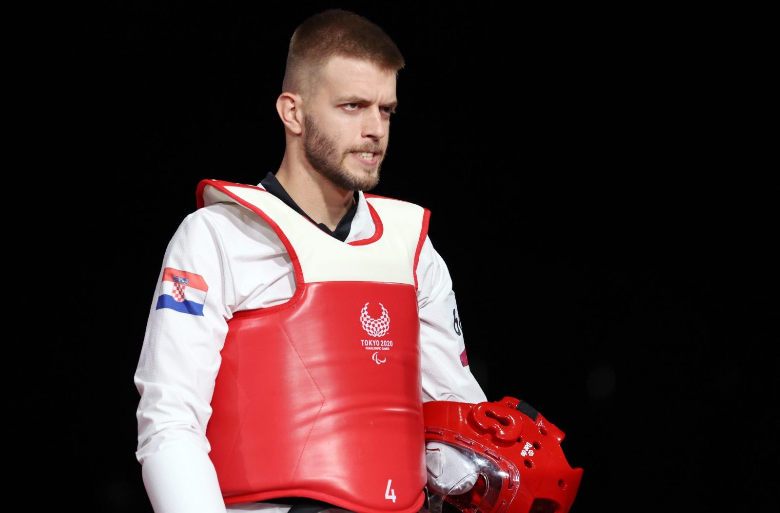 Tokio, 04.09.2021 - Hrvatski sporta Ivan Mikulic tijekom meca cetvrtfinala natjecanja u paratekvandou u kategoriji K44 75+ kg protiv Rachida Ismailia Alaouia iz Maroka.
foto HINA/ Damir SENCAR/ ds