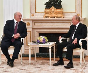 epa09457821 Russian President Vladimir Putin (R) and Belarusian President Alexander Lukashenko (L) during their meeting in Moscow, Russia, 09 September 2021. The Belarusian President is on a working visit in Moscow.  EPA/MIKHAIL VOSKRESENSKIY / KREMLIN POOL / SPUTNIK MANDATORY CREDIT