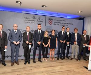 Split, 20.09.2021.- Konferencija svečanog predstavljanja Financijskih mehanizama Europskog gospodarskog prostora (EGP) i Kraljevine Norveške 2014.-2021. u Republici Hrvatskoj.
foto HINA/ Mario STRMOTIC/ ms