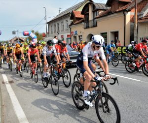Otoèac, 29.09.2021 - Druga etapa biciklistièke utrke "CRO RACE": Slunj - Otoèac. Na slici Olav Kooj. foto HINA/ Mladen VOLARIÆ/ ik