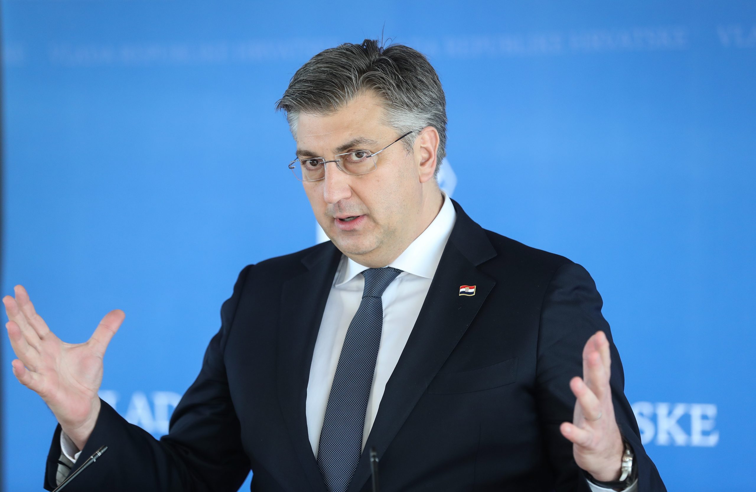 04.02.2021., Zagreb - Predsjednik Vlade Andrej Plenkovic dao je izjavu medijima nakon zavrsene sjednice Vlade u Nacionalnoj i sveucilisnoj knjiznici. Photo: Zeljko Lukunic/PIXSELL