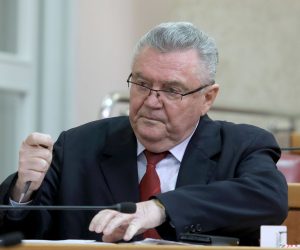 Zagreb: Sabor raspravljao o plaćama sudaca i pravosudnih dužnosnika 06.02.2019., Zagreb - Sabor je 11. sjednicu  nastavio raspravom o konacnom prijedlogu zakona o placama sudaca i drugih pravosudnih duznosnika. Zdravko Ronko.
Photo: Patrik Macek/PIXSELL