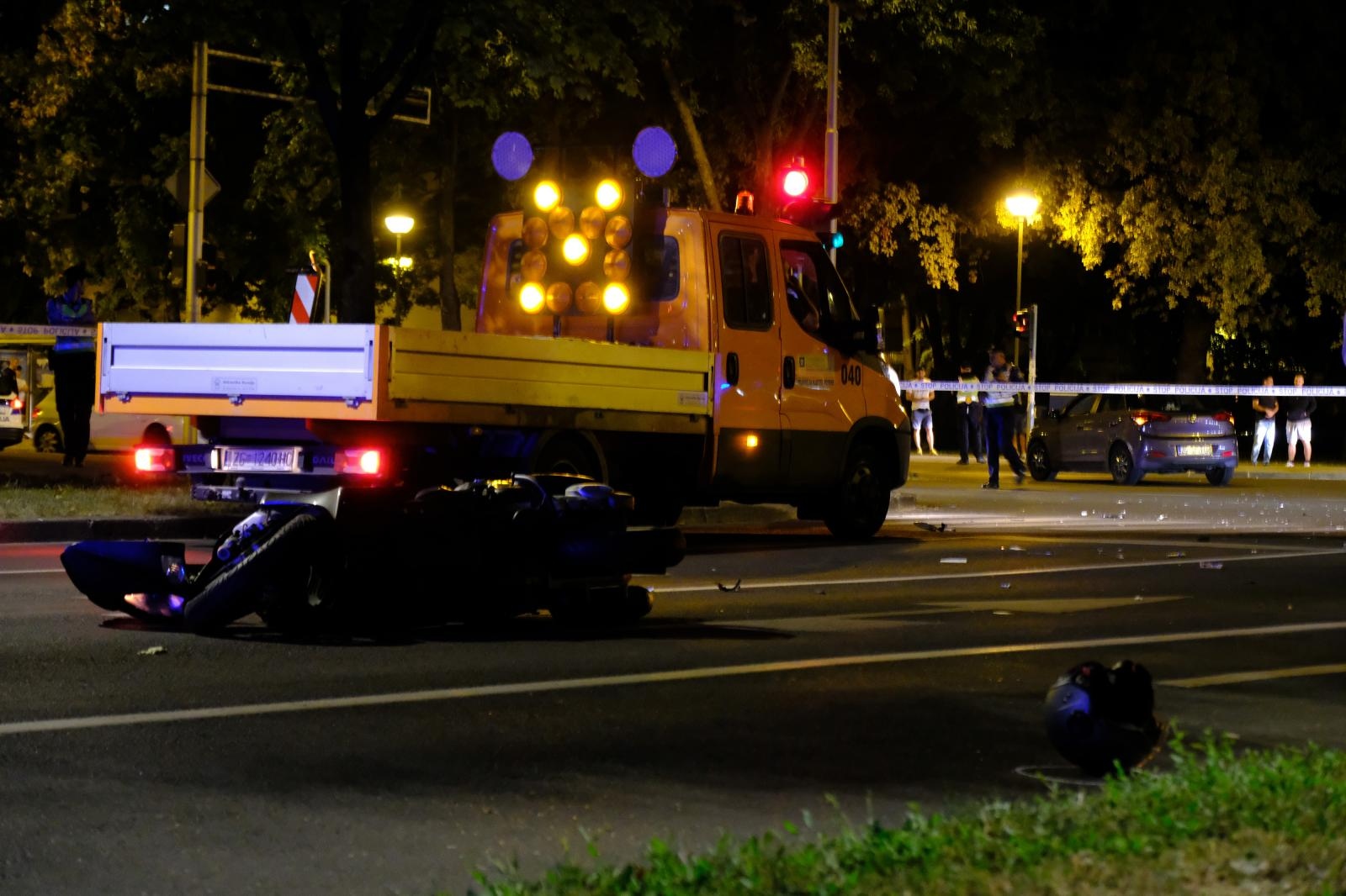 11.09.2021., Zagreb - U novozagrebackom naselju Travno u prometnoj nesreci poginup motociklist. Policija obavlja ocevid na mjestu nesrece. 

Photo: Slaven Branislav Babic/PIXSELL