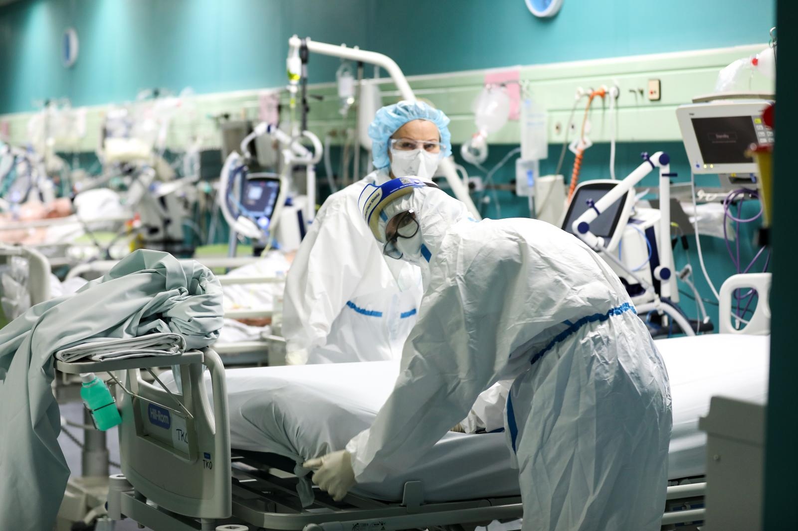 16.04.2021., Zagreb - Reportaza iz KB Dubrava sa odjela intezivnog lijecenja Covid pozitivnih pacijenata koji su na respiratoru.
Photo: Emica Elvedji/PIXSELL