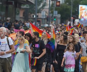 18, september, 2021, Belgrade - The Pride Parade 2021 under the slogan "Love is the law" was held in Belgrade. Photo: Antonio Ahel/ATAImages

18, rujan, 2021, Beograd  - Parada ponosa 2021 pod sloganom "Ljubav je zakon" odrzana je u Beogradu. Photo: Antonio Ahel/ATAImages