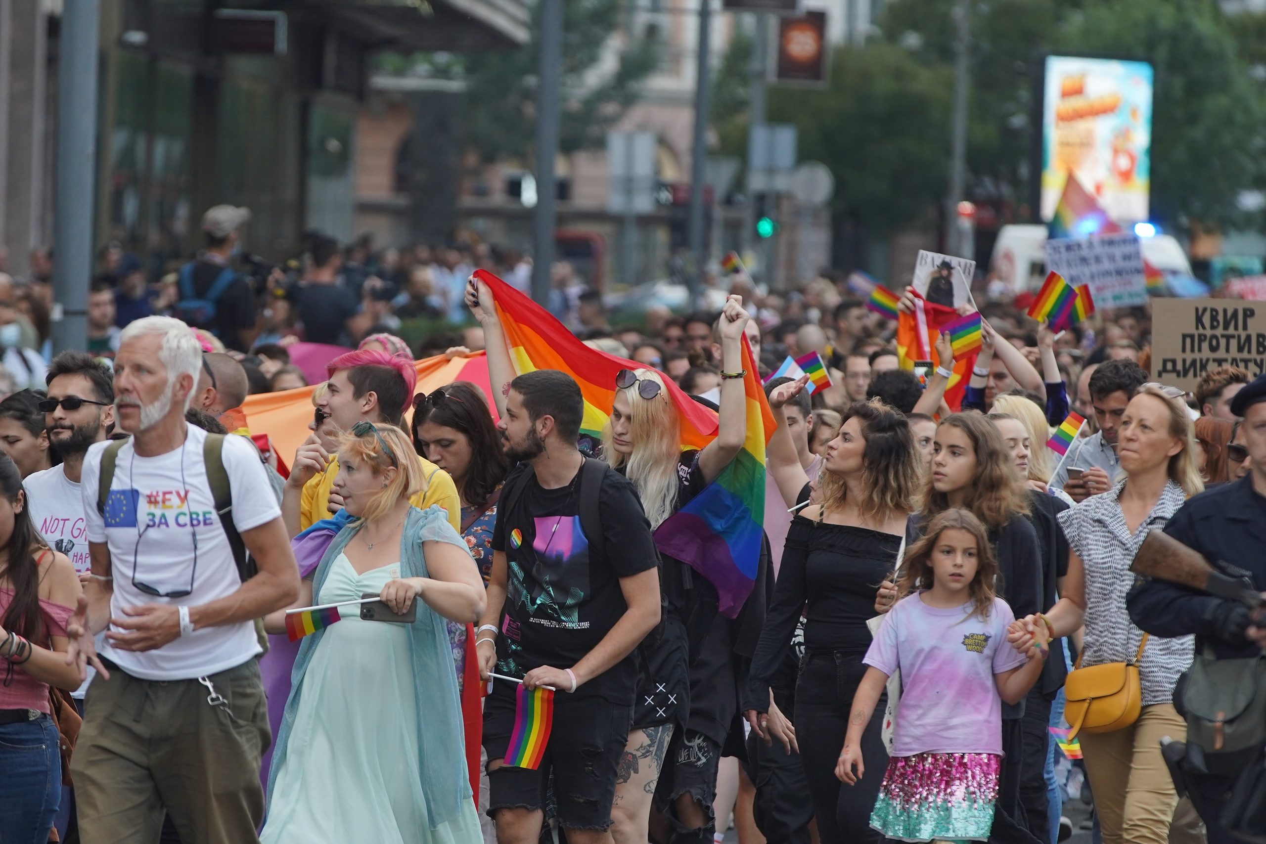 18, september, 2021, Belgrade - The Pride Parade 2021 under the slogan "Love is the law" was held in Belgrade. Photo: Antonio Ahel/ATAImages

18, rujan, 2021, Beograd  - Parada ponosa 2021 pod sloganom "Ljubav je zakon" odrzana je u Beogradu. Photo: Antonio Ahel/ATAImages