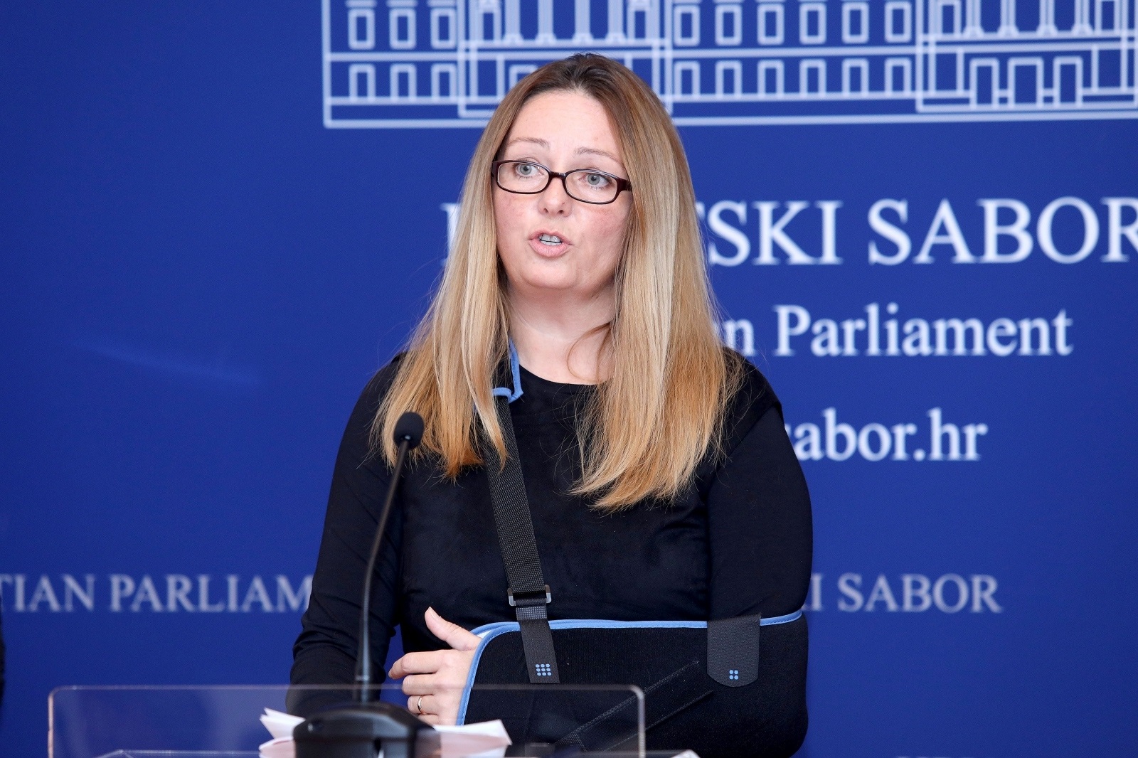 22.11.2019., Zagreb - Na konferenciji za medije odrzanoj u Saboru o temi “Sustavno krsenje zakonskih prava odgojitelja u predskolskim ustanovama” govorili su zastupnik Goran Aleksic, odgojiteljica predskolskog odgoja Katarina Turkovic Gulin i knjizevnica Snjezana Babic Visnjic.
Photo: Patrik Macek/PIXSELL