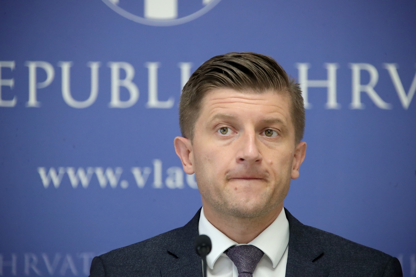 27.08.2021., Zagreb - Ministar Zdravko Maric na konferenciji za medije obratio se novinarima na temu objave DZS o BDP-u. Photo: Sanjin Strukic/PIXSELL