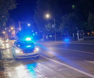 30.08.2020.,  Banja Luka, Bosna i Hercegovina - Iako se jos cekaju sluzbeni rezultati Parlamentarnih izbora u Crnoj Gori, Banjalucani su izasli na ulice da proslave, kako pretpostavljaju, konacni pad Mila Djukanovica sa vlasti u susjednoj drzavi. "Ne damo svetinje", "Milo lopove", "Srbija" su samo neki od poklika koji su se mogli cuti na najvecem banjaluckom trgu – Trgu Krajine. Okupljeni gradjani su izasli i na glavnu prometnicu te blokirali promet. Uskoro im se pridruzila i grupa simpatizera Draska Stanivukovica, jednog od vodja oporbe u RS, koji je jucer uhicen u Crnoj Gori zbog prisustva na litijama te potom isporucen u BiH.
Photo: Dejan Rakita/PIXSELL