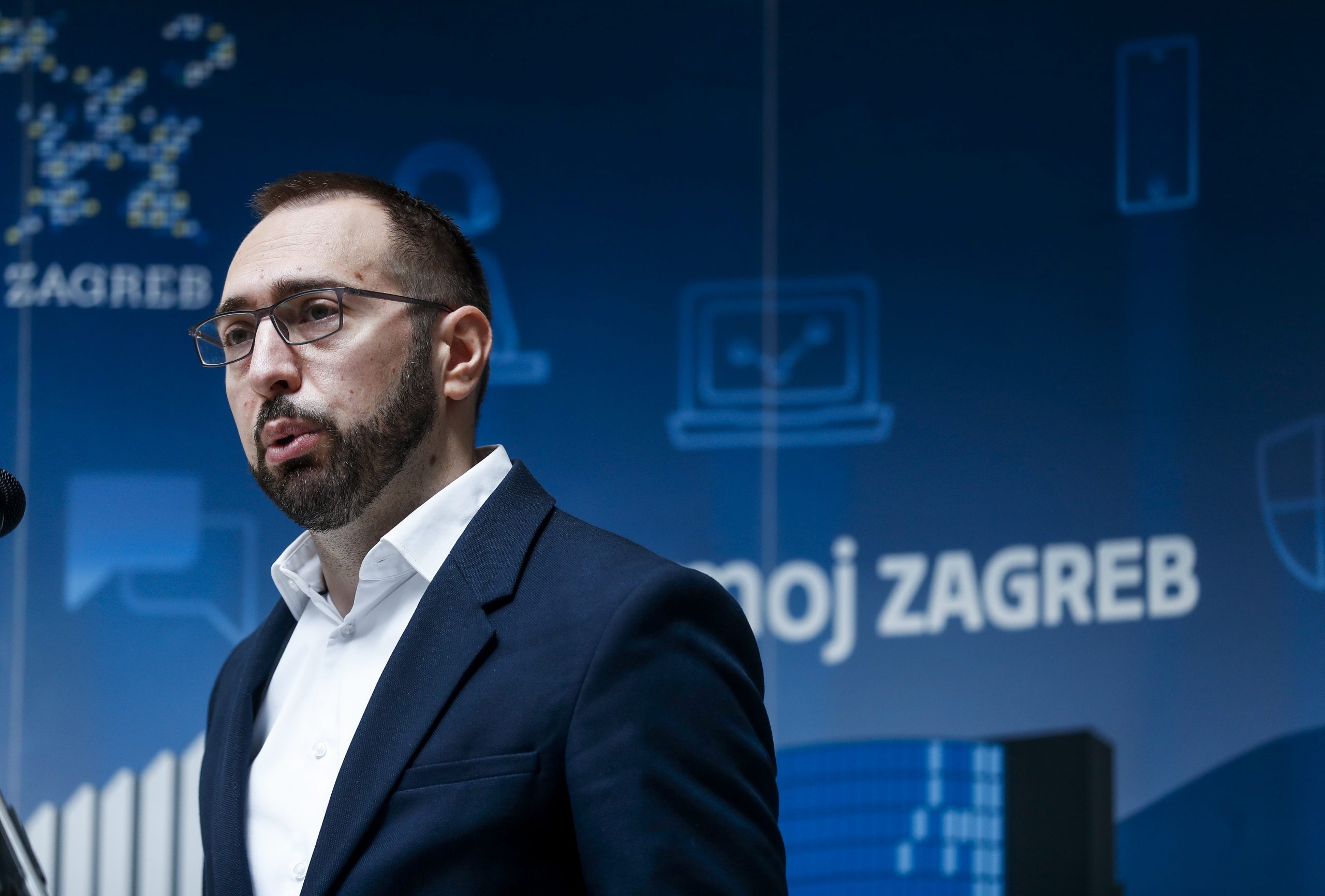 31.08.2021., Zagreb - Gradonacelnik grada Zagreba Tomislav Tomasevic odrzao je redovitu konferenciju za medije u Gradskoj upravi. Photo: Slavko Midzor/PIXSELL