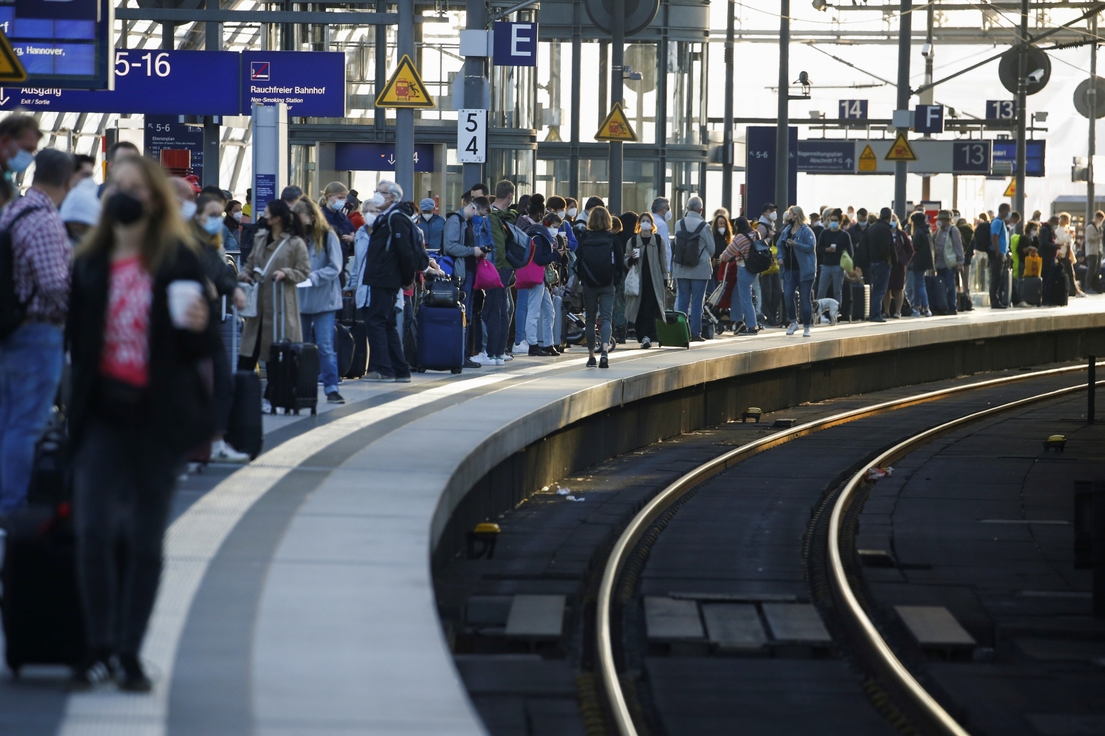 German train drivers hold week-long strike in wage dispute with Deutsche Bahn People wait for a train to arrive at the DB Berlin Hauptbahnhof or Berlin main train station during a strike held by train conductors in Berlin, Germany September 2, 2021. REUTERS/Michele Tantussi MICHELE TANTUSSI