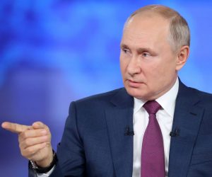 FILE PHOTO: FILE PHOTO: Russian President Putin takes part in an annual nationwide televised phone-in show in Moscow FILE PHOTO: Russian President Vladimir Putin gestures during an annual nationwide televised phone-in show in Moscow, Russia June 30, 2021. Sputnik/Sergei Savostyanov/Pool via REUTERS  ATTENTION EDITORS - THIS IMAGE WAS PROVIDED BY A THIRD PARTY./File Photo Sputnik Photo Agency