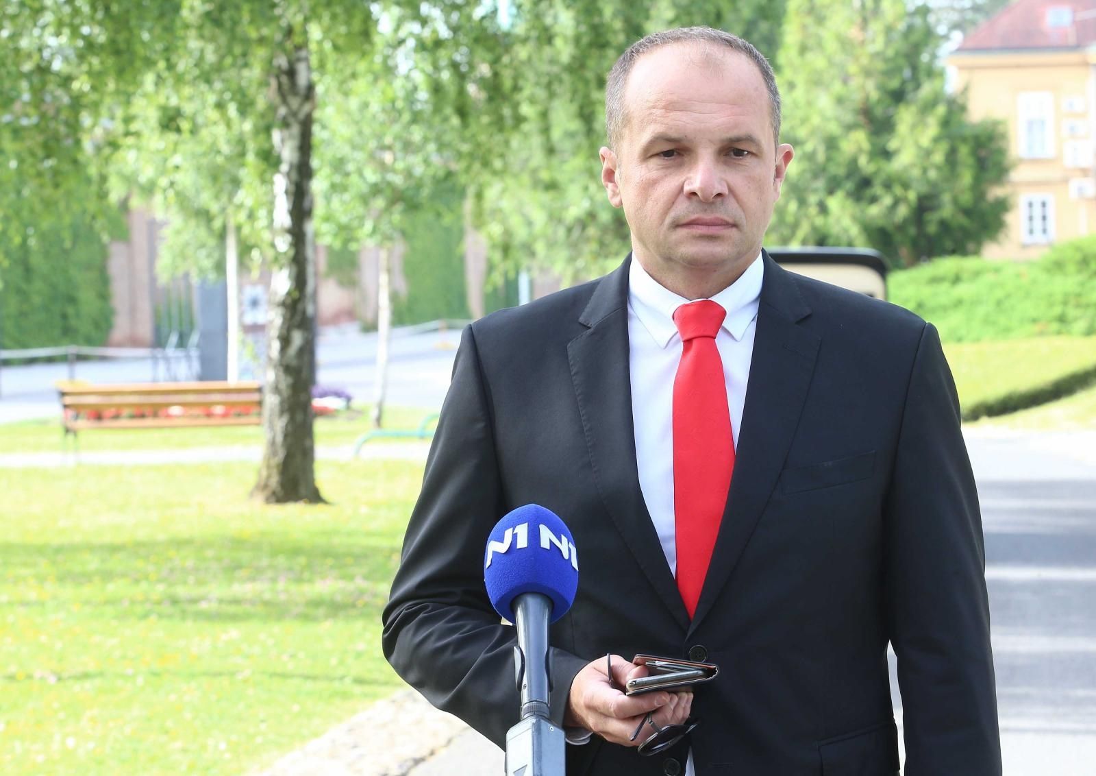 21.06.2021., Zagreb - Paljenje svijeca i polaganje vijenaca pred Grobnicom narodnih heroja i na Partizanskom groblju na Mirogoju povodom Dana antifasisticke borbe. Sinisa Hajdas Doncic.
Photo: Matija Habljak/PIXSELL