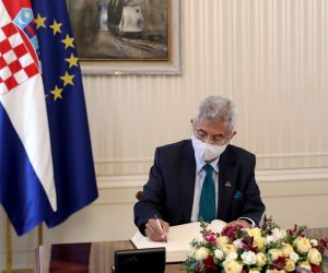 03.09.2021., Zagreb - Predsjednik Vlade Andrej Plenkovic primio je u posjet ministra vanjskih poslova Republike Indije Subrahmanyama Jaishankara. Photo: Zeljko Lukunic/PIXSELL
