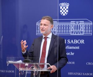 06.09.2021., Zagreb - Nakon sjednice Predsjednistva Hrvatskoga sabora s predsjednicima klubova zastupnika predsjednik Hrvatskoga sabora Gordan Jandrokovic odrzao je konferenciju za medije. Photo: Patrik Macek/PIXSELL