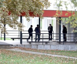 16.09.2021., Krapinske toplice - U Osnovnoj skoli Krapinske toplice nastavlja se problem zbog djecaka koji uz podrsku roditelja odbija nositi masku.
Photo: Patrik Macek/PIXSELL