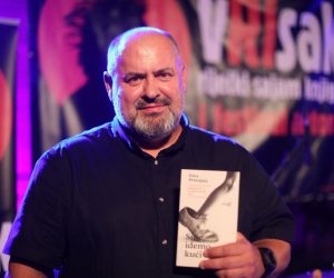 12.09.2021., Rijeka - Otvorenje 14. rijeckog sajma knjiga i festivala autora vRIsak. Svecana dodjela VBZove nagrade za najbolji neobjavljeni roman. Nagradu je dobio Ivica Prtenjaca. Prisutne su pozdravili Drago Glamuzina i gradonacelnik Marko Fliipovic.
Photo: Goran Kovacic/PIXSELL