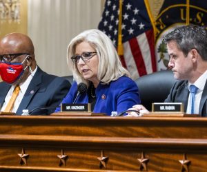 epa09533273 Democratic Representative from Mississippi Bennie Thompson  (L), Republican Representative from Wyoming Liz Cheney (C), and Republican Representative from Illinois Adam Kinzinger (R), along with members of the House select committee investigating the January 6 attack, prepare to recommend citing Steve Bannon for criminal contempt of Congress and refer him to DC's United States Attorney for prosecution in the Cannon House Office Building in Washington, DC, USA, 19 October 2021. Bannon, an adviser to former US President Donald Trump, is claiming executive privilege even though he was not a member of Trump's administration at the time of the attack.  EPA/JIM LO SCALZO