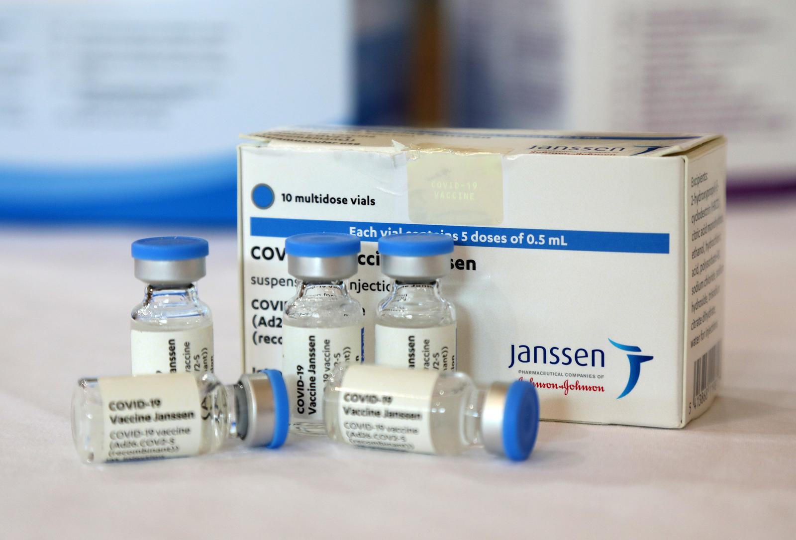 02.10.2021.,Sibenik-Cjepivo Johnson & Johnson namijenjeno je za zastitu od bolesti COVID-19.
Photo: Dusko Jaramaz/PIXSELL