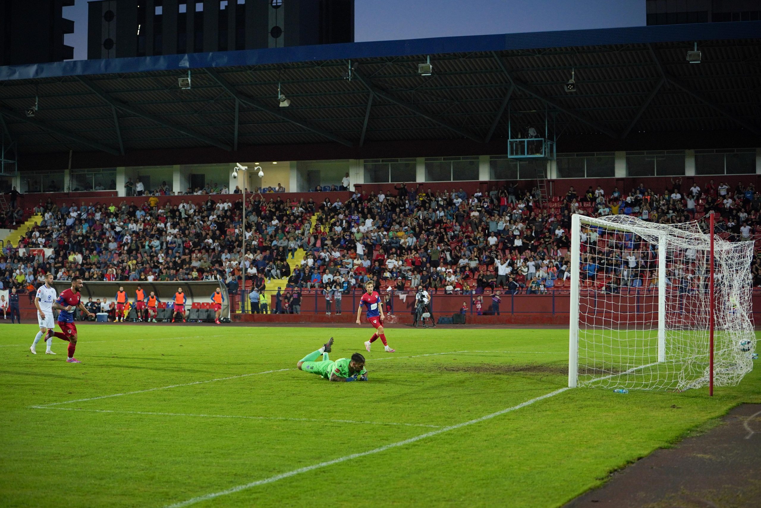 04.10.2021., Gradski stadion, Banjaluka (BiH) – Veceras se igra nogometni derbi izmedju Banjaluckog Borca i sarajevskog Zeljeznicara u okviru 12. kolo Premijer lige BiH.