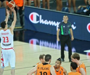 05.09.2015., Arena Zagreb, Zagreb - EuroBasket 2015., skupina C, 01. kolo, Gruzija - Nizozemska. Eurobasket 2015 po prvi puta odrzava se u cetiri drzave. Hrvatska (Zagreb), Njemacka (Berlin), Litvija (Riga) i Francuska (Montpellier) ugostit ce kosarkase tijekom grupnih susreta dok ce se zavrsnica turnira odrzati u francuskom Lilleu. Tornike Shengelia. Photo: Sanjin Strukic/PIXSELL