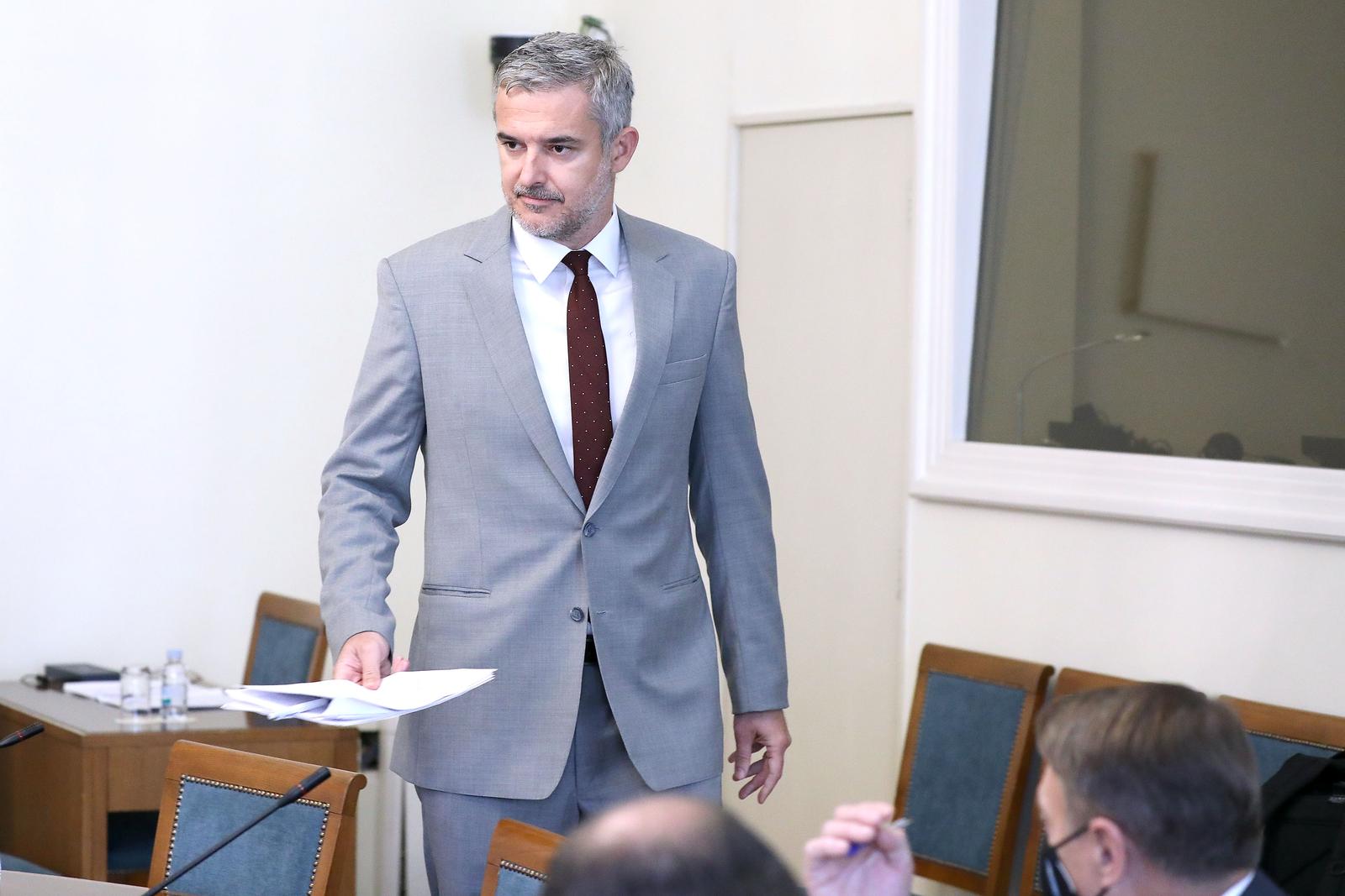 06.10.2021., Zagreb - Saborski Odbor za informiranje, informatizaciju i medije nastavio je danas razgovore s kandidatima za novog glavnog ravnatelja HRT.
Photo: Patrik Macek/PIXSELL