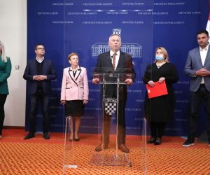 08.10.2021., Zagreb - Iskljuceni clanovi SDP-a osnovali su u Saboru novi Klub zastupnika.