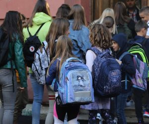 09.09.2019., Zagreb - OS Petar Zrinski, prvi dan skole i guzve ispred skola. 

Photo: Dalibor Urukalovic/PIXSELL