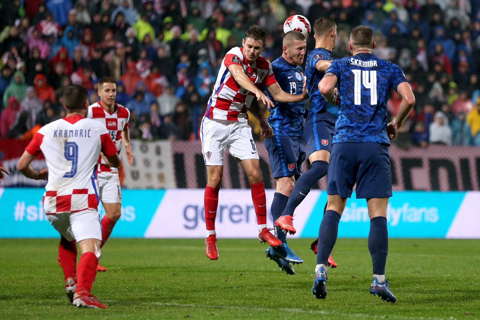 11.10.2021., stadion Gradski vrt, Osijek - Kvalifikacije za Svjetsko nogometno prvenstvo 2022. godine u Katru, skupina H, 8. kolo, Hrvatska - Slovacka. Josip Stanisic  
Photo: Luka Stanzl/PIXSELL