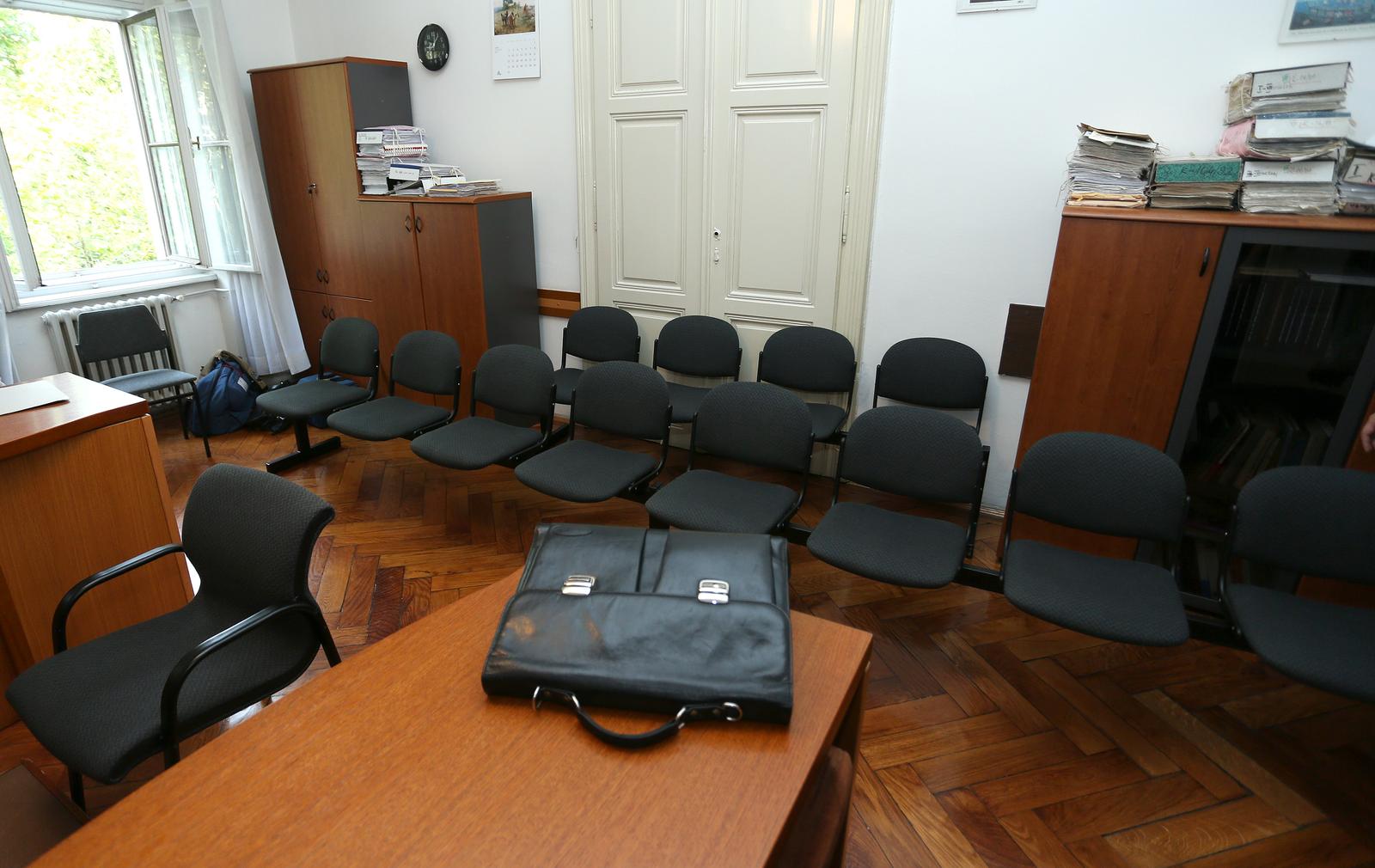 03.09.2012., , Zagreb - Na Zupanijskom sudu nastavljeno je sudjenje Dragi Tadicu zbog pokusaja podmicivanja neimenovanih sudaca Vrhovnog suda na kojem su svjedocili Kresimir Bubalo, Josip Tolic. Prazna sudnica.
Photo: Sanjin Strukic/PIXSELL